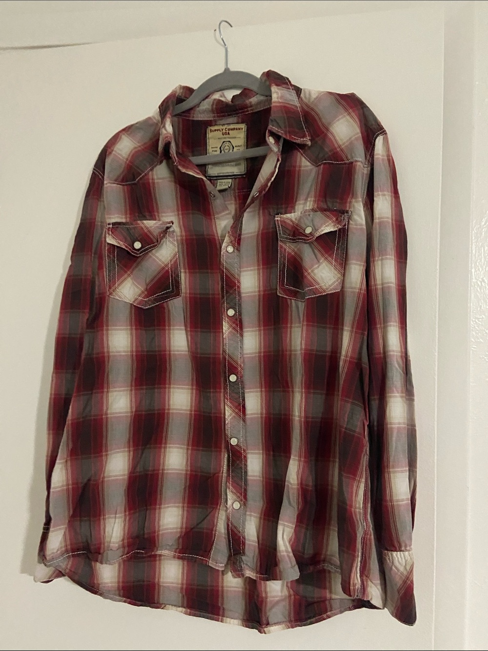 Men's Red Plaid Long-Sleeve Button-Down Shirt - Casual Western Style